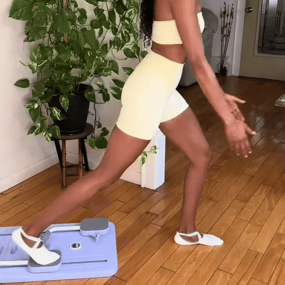 Pilates reformer Set with adjustable springs ﻿﻿2 Resistance Bands ﻿﻿2 Push-Up Attachment for at home workout